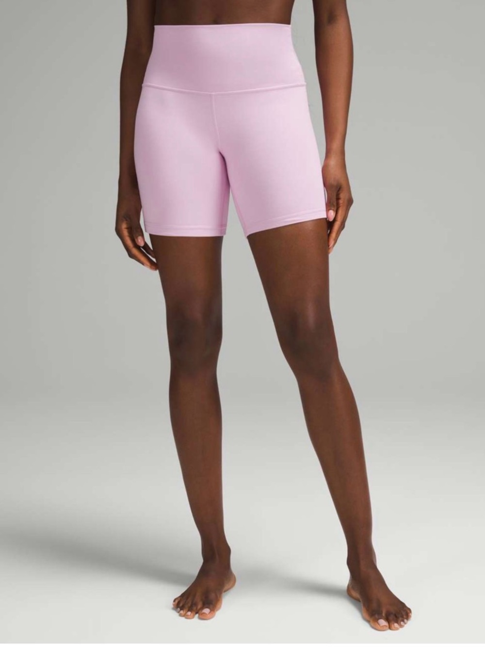 Lululemon Align High-Rise Short 6"
Size: 4
Vitapink